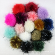 Factory direct supply customized size fluffy faux or fake fur pom poms